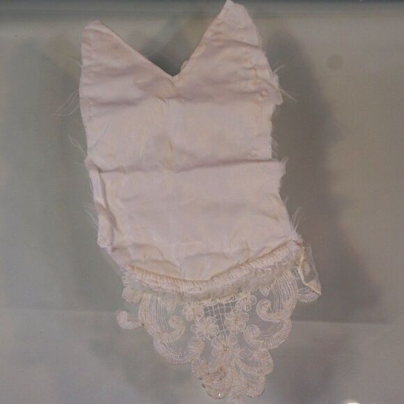 Vintage Crafting Supplies 2 Misc Trim Pieces Beaded Sequined Laced - Picture 10 of 10